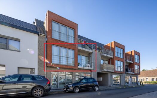 Gezellig 2 slk app met terras en autostaanplaats | Berlare