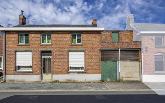 Mooie bouwgrond voor Half Open Bebouwing (met nog af te breken woning)
